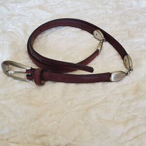 Vintage Women’s Genuine Leather Brown / Silver Tone Size Small